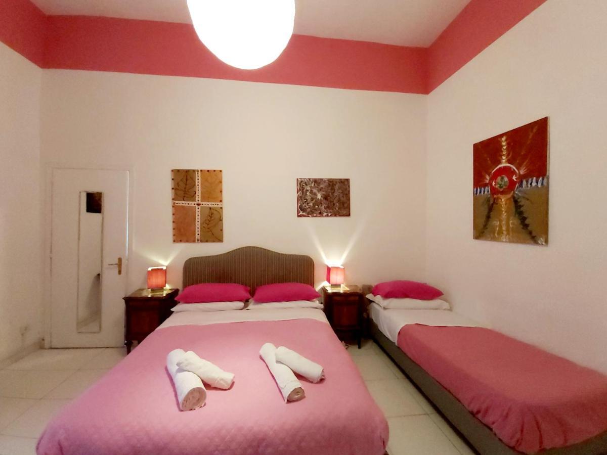 B&B Platamon Nápoles Quarto foto